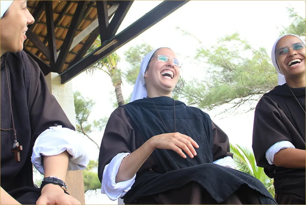 Irmãs do Instituto Hesed em convivência