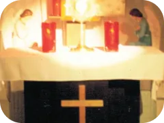 Altar com o Santíssimo Sacramento numa casa do Instituto Hesed